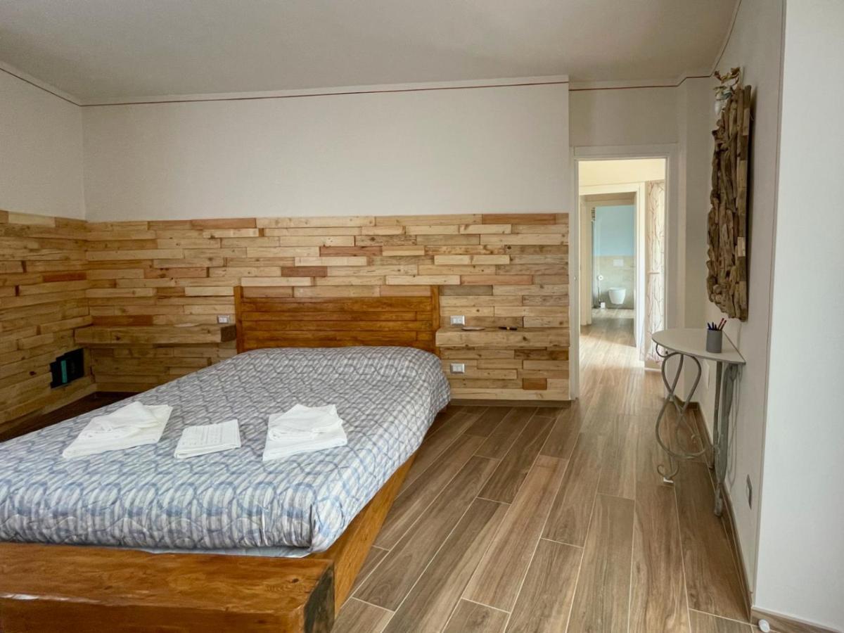 Ferienwohnung Ca De Mez Luino Exterior foto