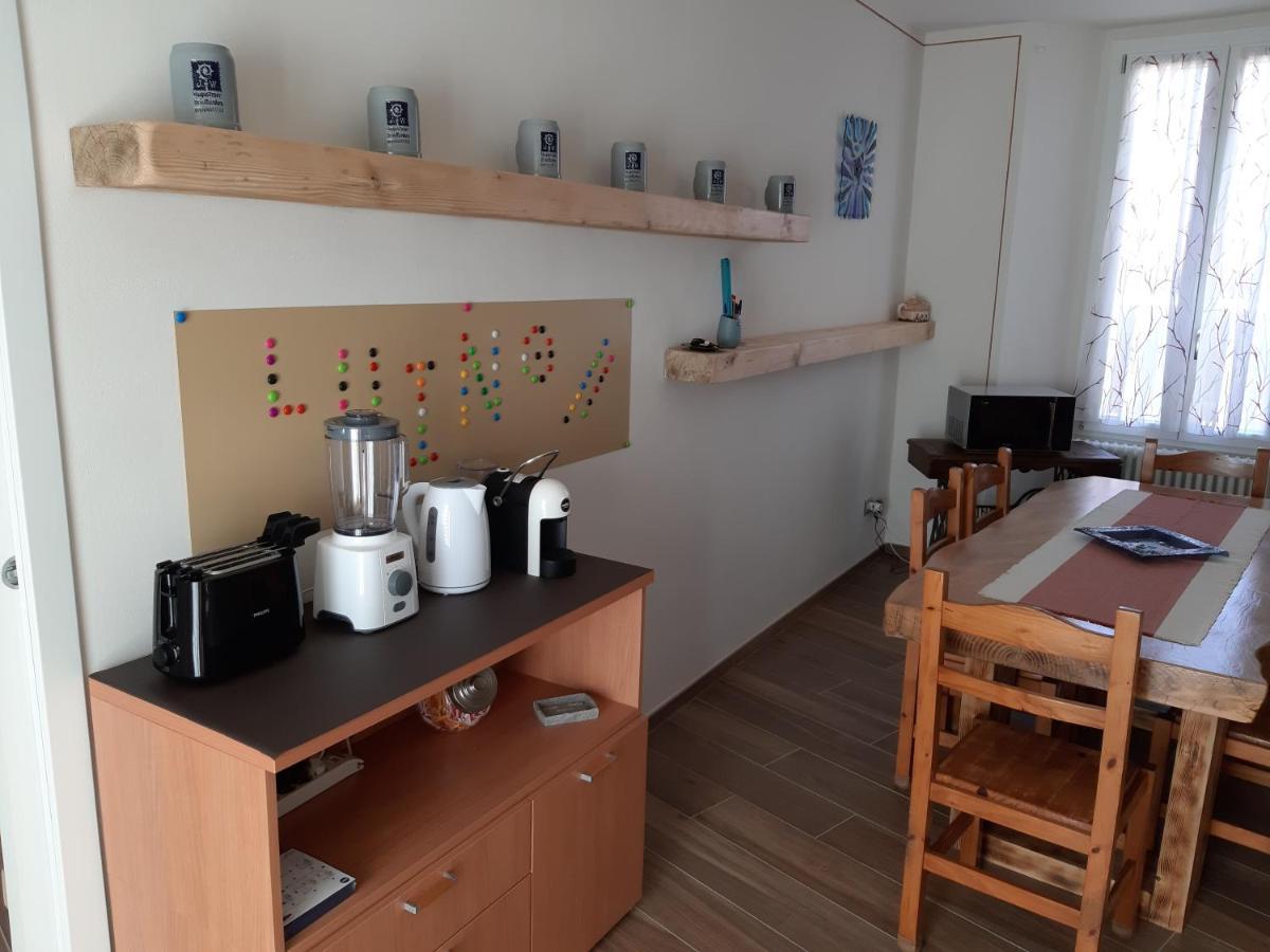 Ferienwohnung Ca De Mez Luino Exterior foto